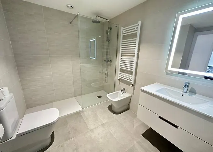 Jacinto Benavente 15, 3a Con Parking Gratis By Ybh Apartman *