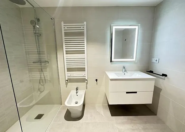 Jacinto Benavente 15, 3a Con Parking Gratis By Ybh * Vigo